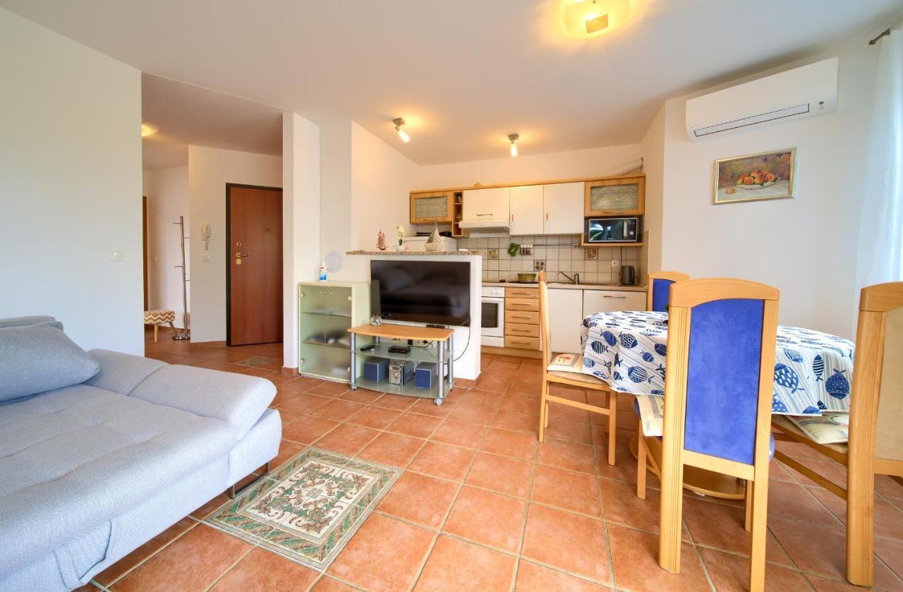 Apartment Camellia Вантачичи Экстерьер фото