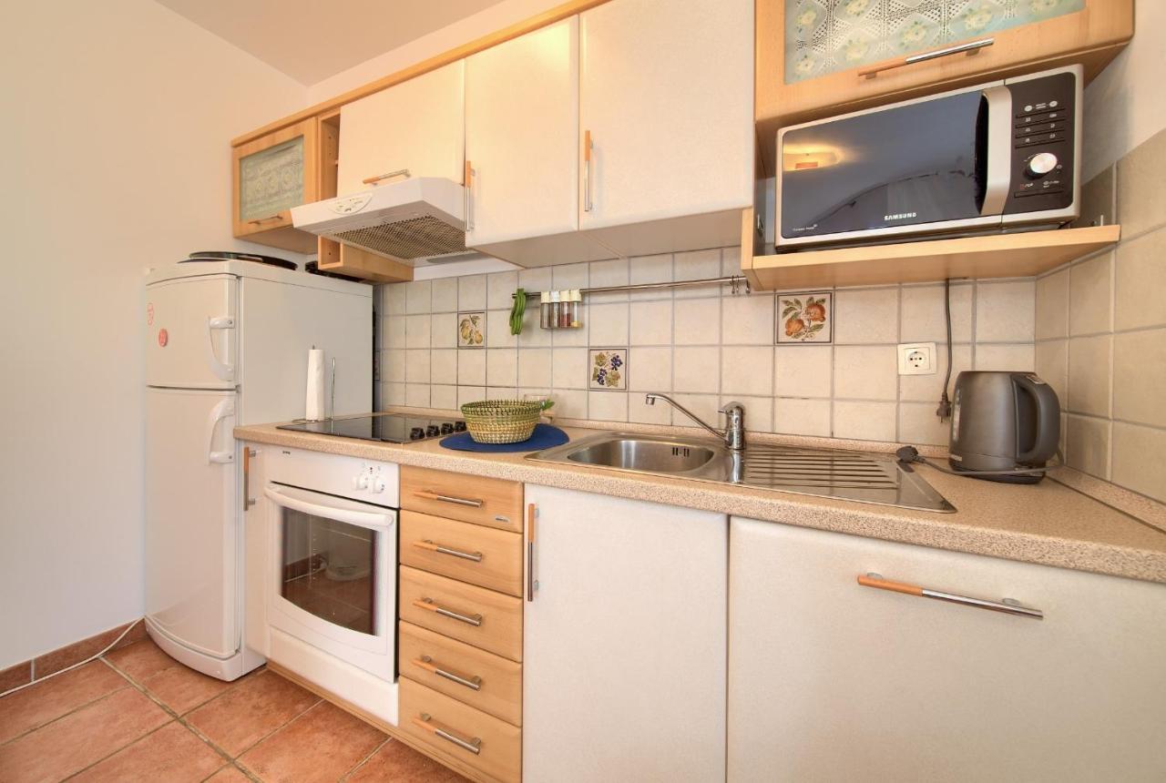 Apartment Camellia Вантачичи Экстерьер фото